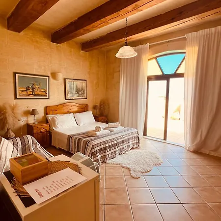 לינה וארוחת בוקר Narcisa