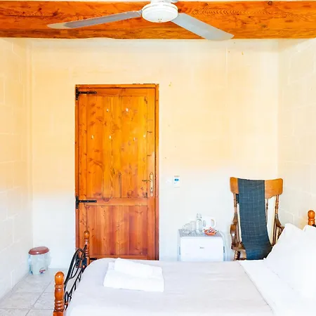 Narcisa Bed & Breakfast *