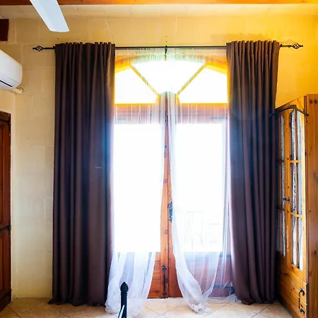 Narcisa Bed & Breakfast Nadur