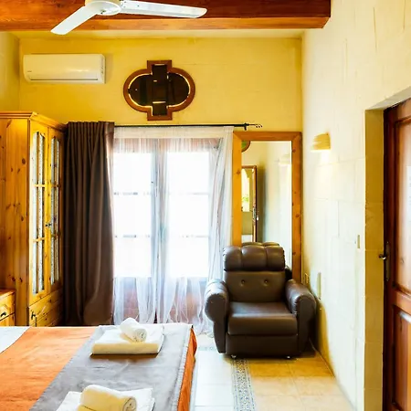 Narcisa Bed & Breakfast *