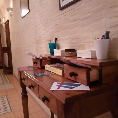 Narcisa לינה וארוחת בוקר נדור