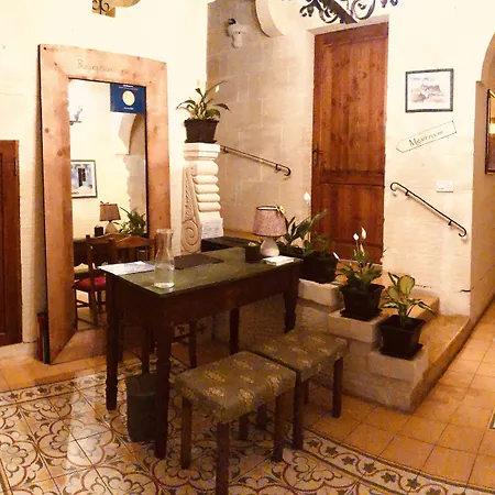 Bed & Breakfast Narcisa Nadur