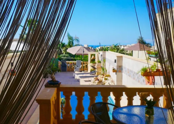 Narcisa Bed & Breakfast 4*