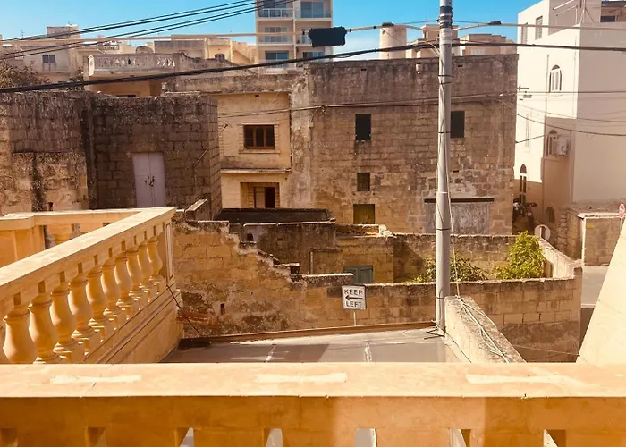 Bed & Breakfast Narcisa Nadur