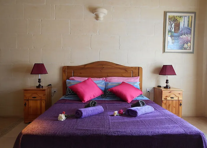 Narcisa Bed & Breakfast 4*